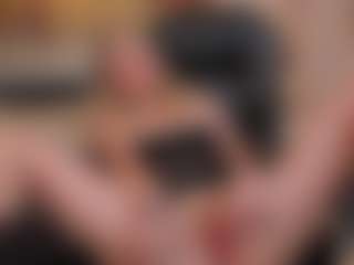 Live cam show with StaceyWood - Thong on Hubzter Live