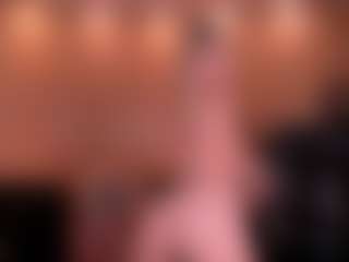 Live cam show with StaceyWood - Fingers on livesuperchat.net