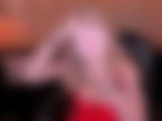 Live cam show with StaceyWood - Ass Bouncing on TeamSkeetLive