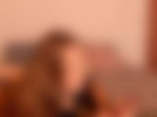 Live cam show with barbieroberts - Tease on googirlz