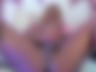 latinwondercockts's Live Sex Cam Show