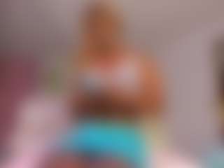 latinwondercockts's Live Sex Cam Show