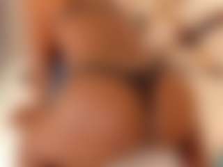latinwondercockts's Live Sex Cam Show