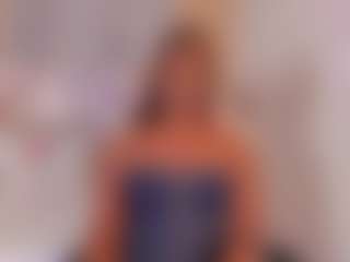 Live cam show with latinwondercockts - White on Camsoda