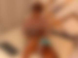 latinwondercockts's Live Sex Cam Show