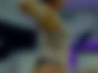 almafancy's Live Sex Cam Show