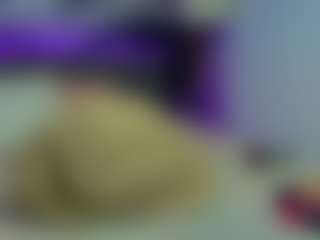 almafancy's Live Sex Cam Show