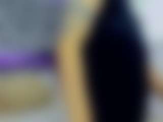 almafancy MILF webcam performer live streaming