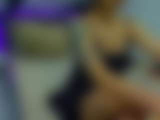 Live cam show with almafancy - Curly Hair on Milfs Live