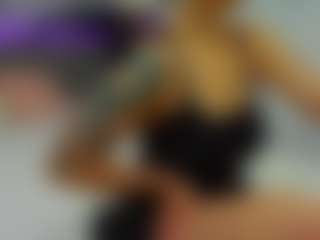Live cam show with almafancy - Dirty on Milfs Live