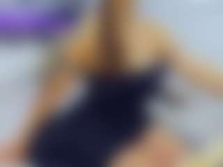 almafancy's Live Sex Cam Show