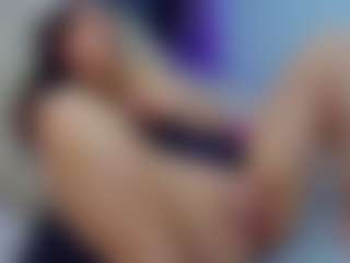 almafancy's Live Sex Cam Show