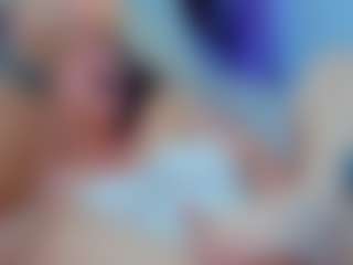 almafancy's Live Sex Cam Show