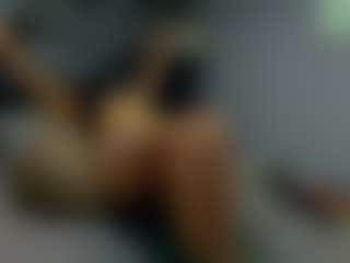 almafancy MILF webcam performer live streaming