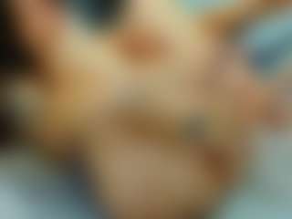 almafancy's Live Sex Cam Show