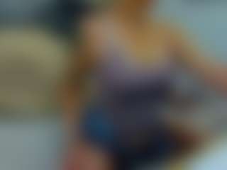 almafancy's Live Sex Cam Show