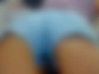Live cam show with almafancy - Big Tits MILF on liverealitysex.com