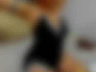 almafancy's Live Sex Cam Show