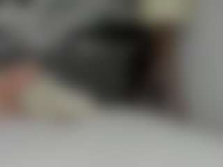 Live cam show with almafancy - Anal Brown Hair on Chatstar