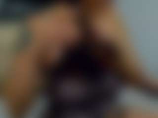 almafancy's Live Sex Cam Show