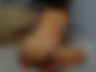 Live cam show with almafancy - Blue Eyes on CamwithHer
