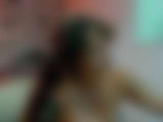 almafancy's Live Sex Cam Show