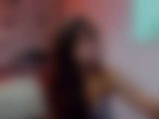 almafancy MILF webcam performer live streaming