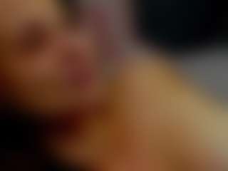 almafancy's Live Sex Cam Show