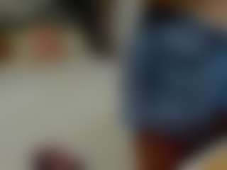 Live cam show with almafancy - Striptease MILF on Strip Flash - Live Sex Shows