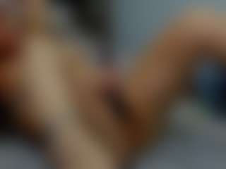 almafancy's Live Sex Cam Show