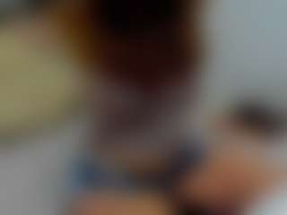 almafancy's Live Sex Cam Show