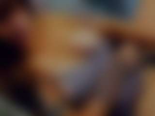 almafancy's Live Sex Cam Show