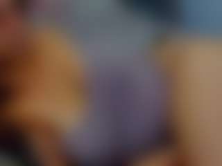 almafancy's Live Sex Cam Show