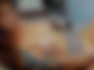 almafancy's Live Sex Cam Show