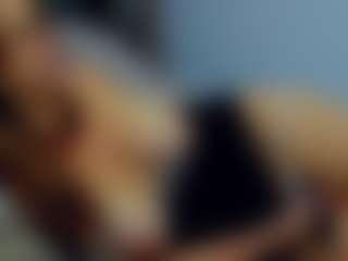 almafancy's Live Sex Cam Show