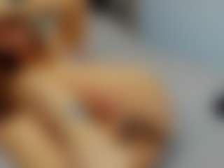 almafancy's Live Sex Cam Show