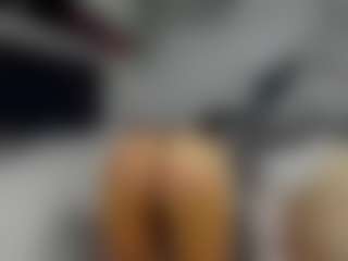 almafancy's Live Sex Cam Show