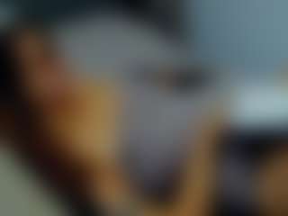 almafancy's Live Sex Cam Show