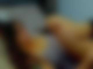 almafancy's Live Sex Cam Show
