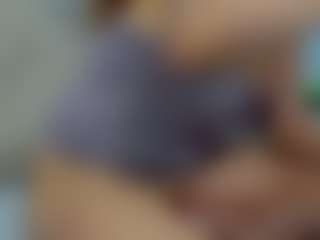 almafancy's Live Sex Cam Show