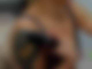 almafancy's Live Sex Cam Show