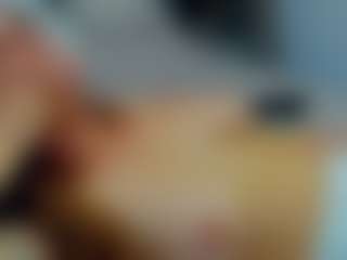almafancy's Live Sex Cam Show