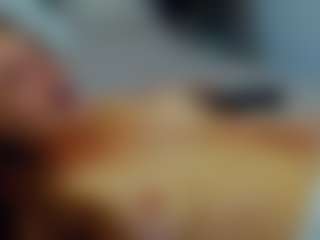 almafancy's Live Sex Cam Show