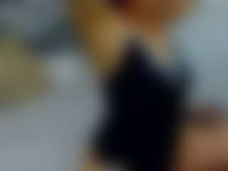 Live cam show with almafancy - Tittyfuck on Camsoda