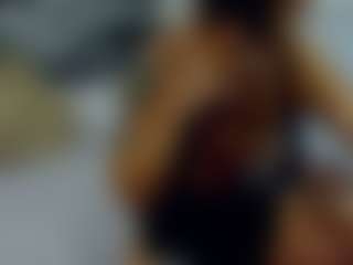 Live cam show with almafancy - Tittyfuck on Camsoda
