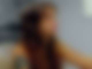 almafancy MILF webcam performer live streaming