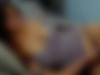 almafancy's Live Sex Cam Show