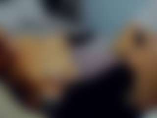 almafancy's Live Sex Cam Show