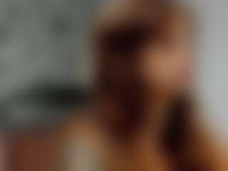 almafancy's Live Sex Cam Show
