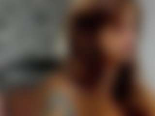 almafancy's Live Sex Cam Show